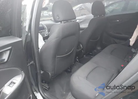 2021 Chevrolet Malibu Lt z USA, uszkodzony, nr VIN 1G1ZD5ST9MF065117